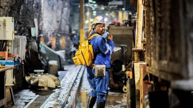 “黄金之国”南非，衰落了？