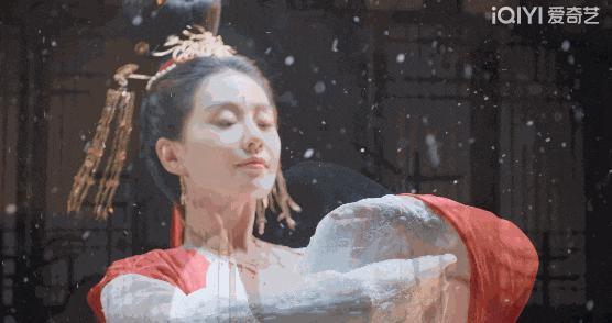 整容脸在古装剧有多垮？这就是张艺谋不用整容脸的原因吧