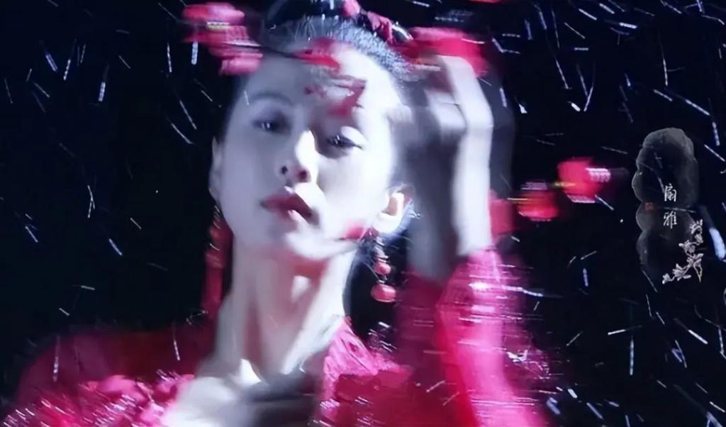 整容脸在古装剧有多垮？这就是张艺谋不用整容脸的原因吧