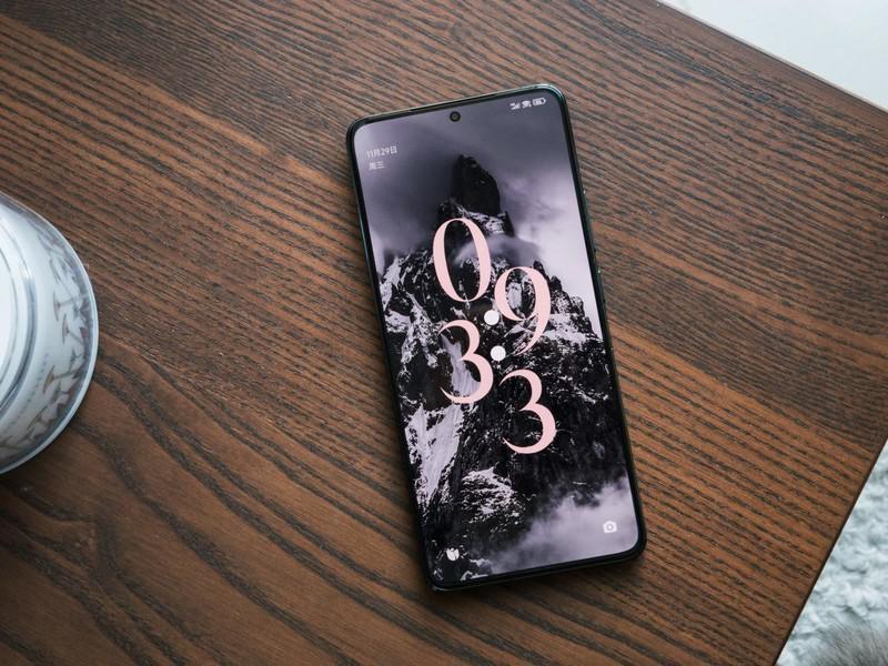 红米K70 Pro上手体验：“战斗格”，愈发凝重