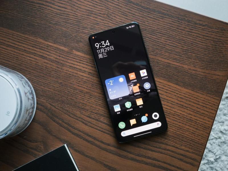 红米K70 Pro上手体验：“战斗格”，愈发凝重