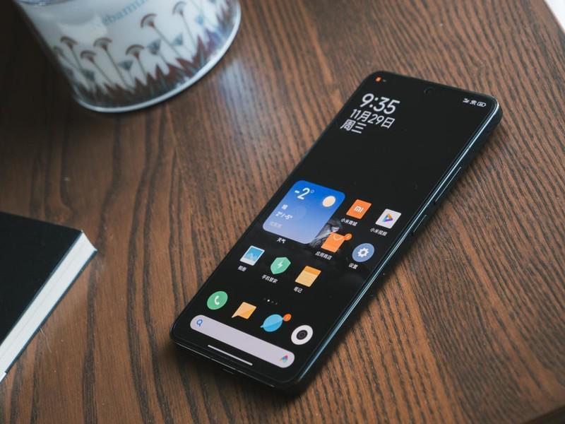 红米K70 Pro上手体验：“战斗格”，愈发凝重