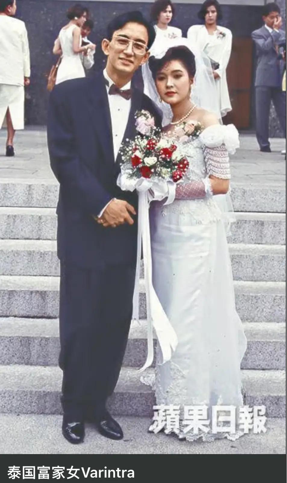 好久不见吴启华，变厨子了？女儿好漂亮