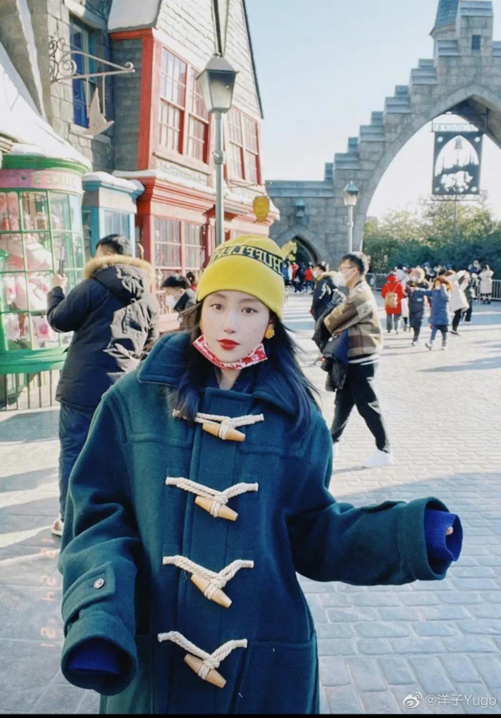 好久不见吴启华，变厨子了？女儿好漂亮