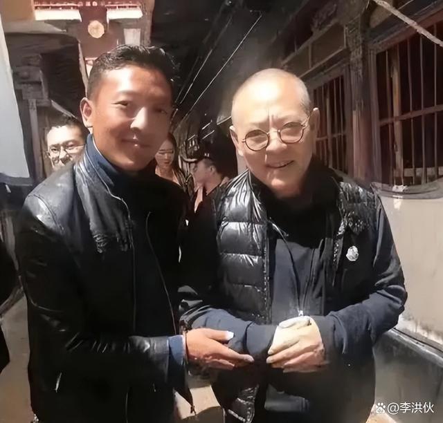 看破红尘了，李连杰已向妻子交代死后不立碑不办丧事