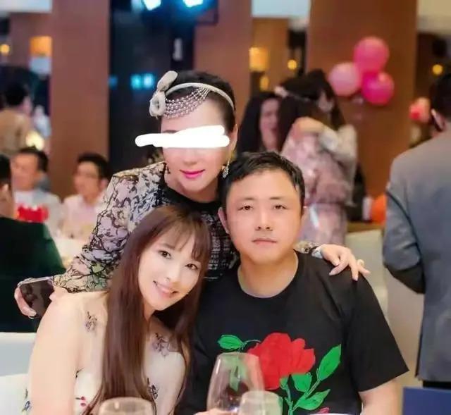 起底纪晓波母亲崔丽杰,从仓管员到百亿赌场大佬