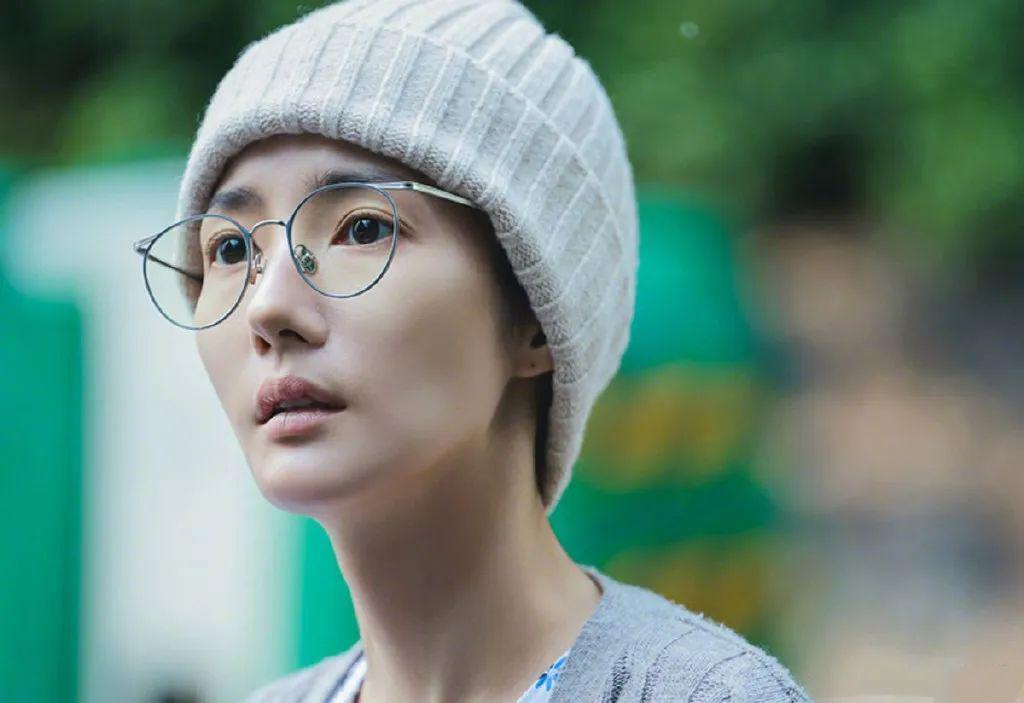 怎么想的，找个诈骗犯当男友？