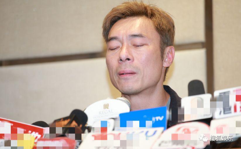 拖了这么久，他俩终于开始筹备婚礼了！