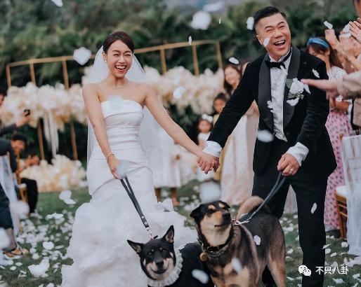 拖了这么久，他俩终于开始筹备婚礼了！