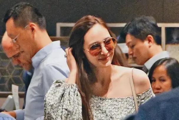 “九头身美女”吴佩慈豪门梦碎！男友纪晓波将被判刑