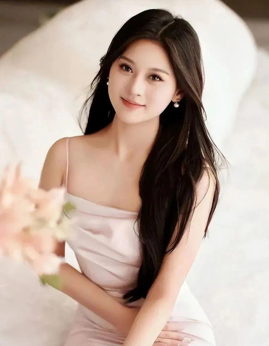 躲过了甄子丹女儿，却被山东首富女儿惊艳了