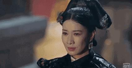 佘诗曼，没有爱情，但有很多很多的钱