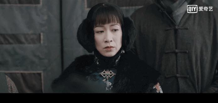 佘诗曼，没有爱情，但有很多很多的钱