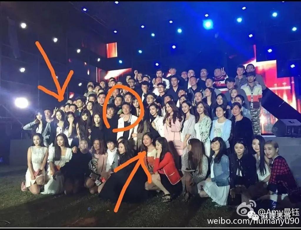 都结婚了，怎么还避嫌？