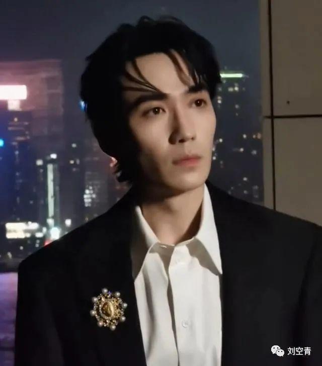 他这次到底有多丑？