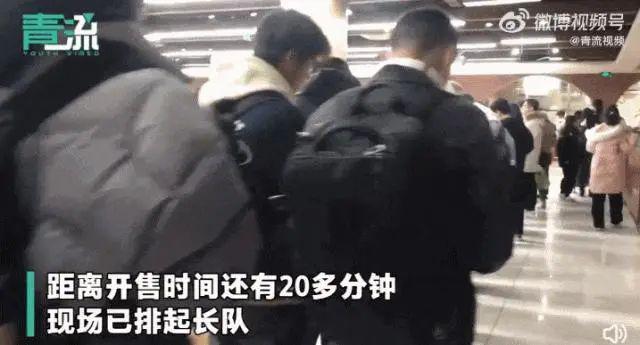 被清华北大抢上热搜后，她消失了