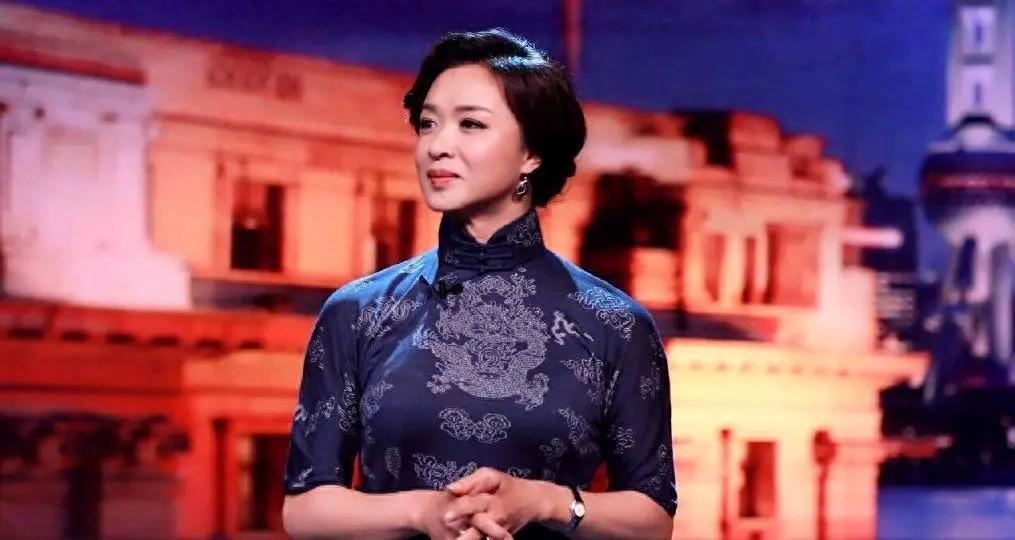 万万没想到，娱乐圈除了金星外，原来还有4位明星是变性人