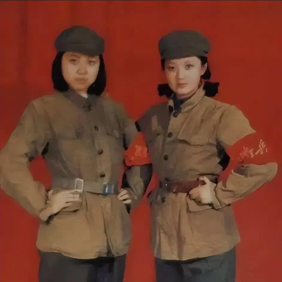 有种“整容”叫闫妮离婚，净身出户的前夫没变，她却像换个人