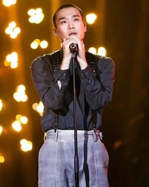 不是吧！！连孩子都有了？