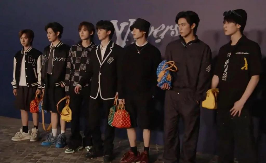 香港大秀男明星:古天乐脸僵,宋仲基脸肿,很多造型一言难尽