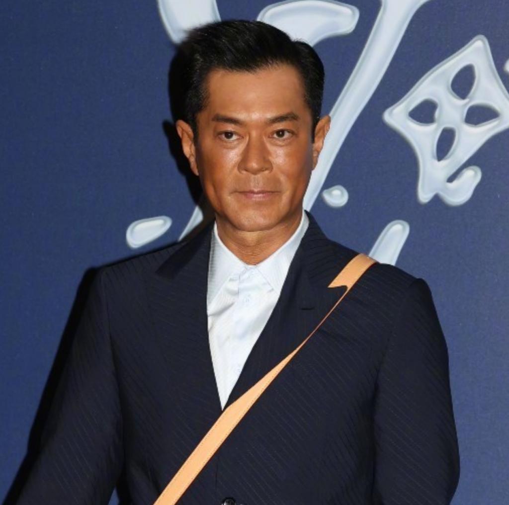 香港大秀男明星:古天乐脸僵,宋仲基脸肿,很多造型一言难尽