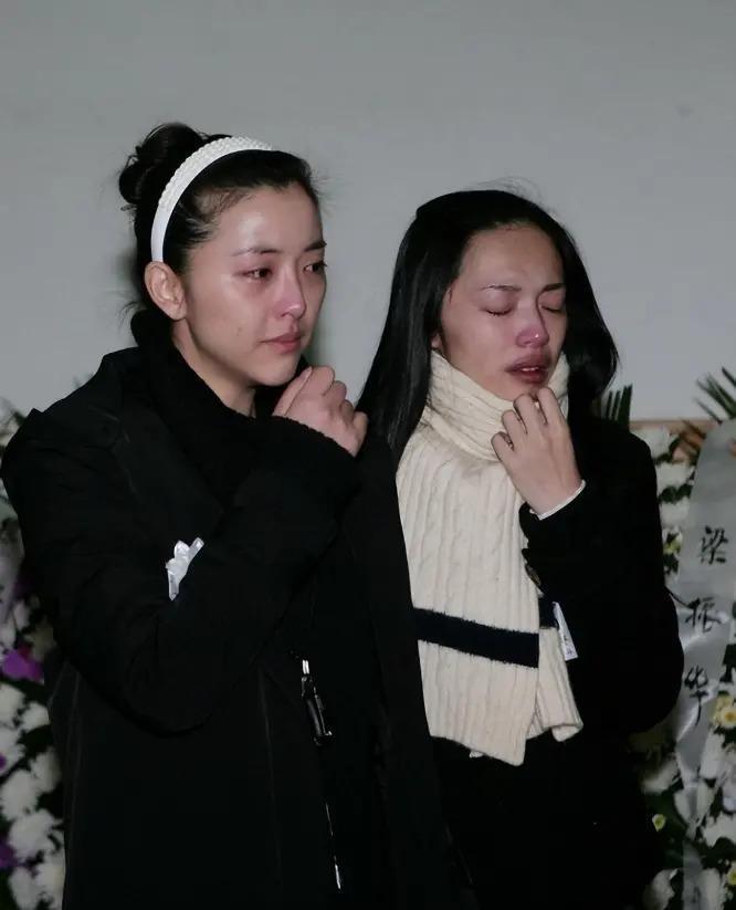以为她们退圈了，没想到已经去世了，红颜薄命好可惜
