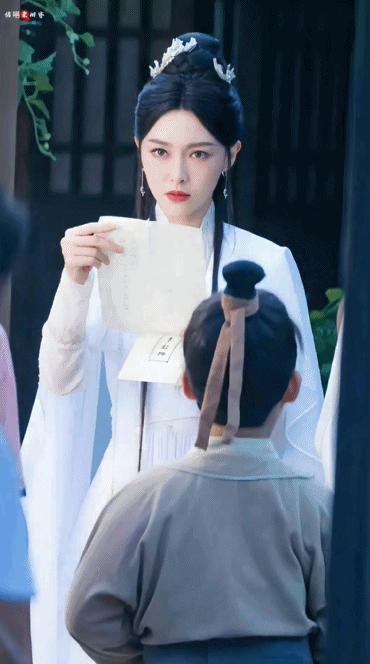 直接回春，这姐也离了？