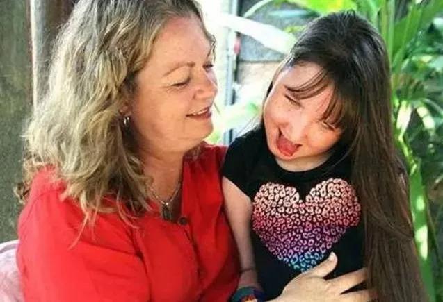 切掉子宫，还说为她好？