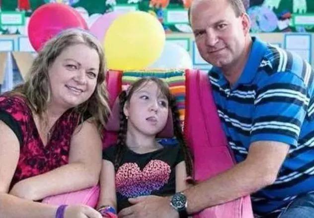 切掉子宫，还说为她好？