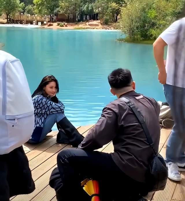 离开了李晨，她嫁给了爱情，再上热搜，她活成了人们羡慕的样子