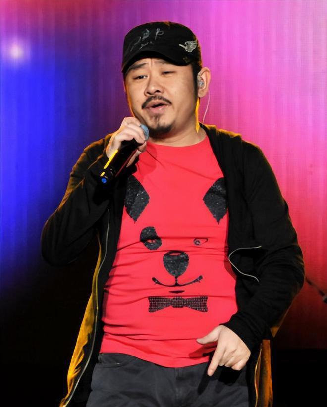 知名歌手爆料：春晚三次邀请刀郎被拒，《歌手》花几千万请不动他