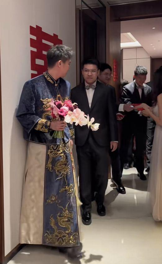 义乌首富儿子结婚！现场送金条茅台，曝女方陪嫁12亿