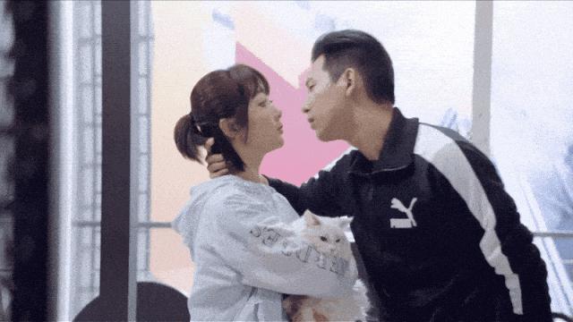 被他亲到腿软？吃点好的吧