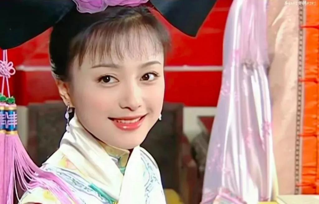 天！秦岚被绿了，男友闪婚央视主持人！