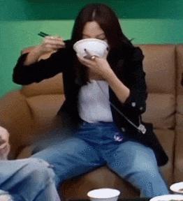 内娱第一戏精，十年后洗白了