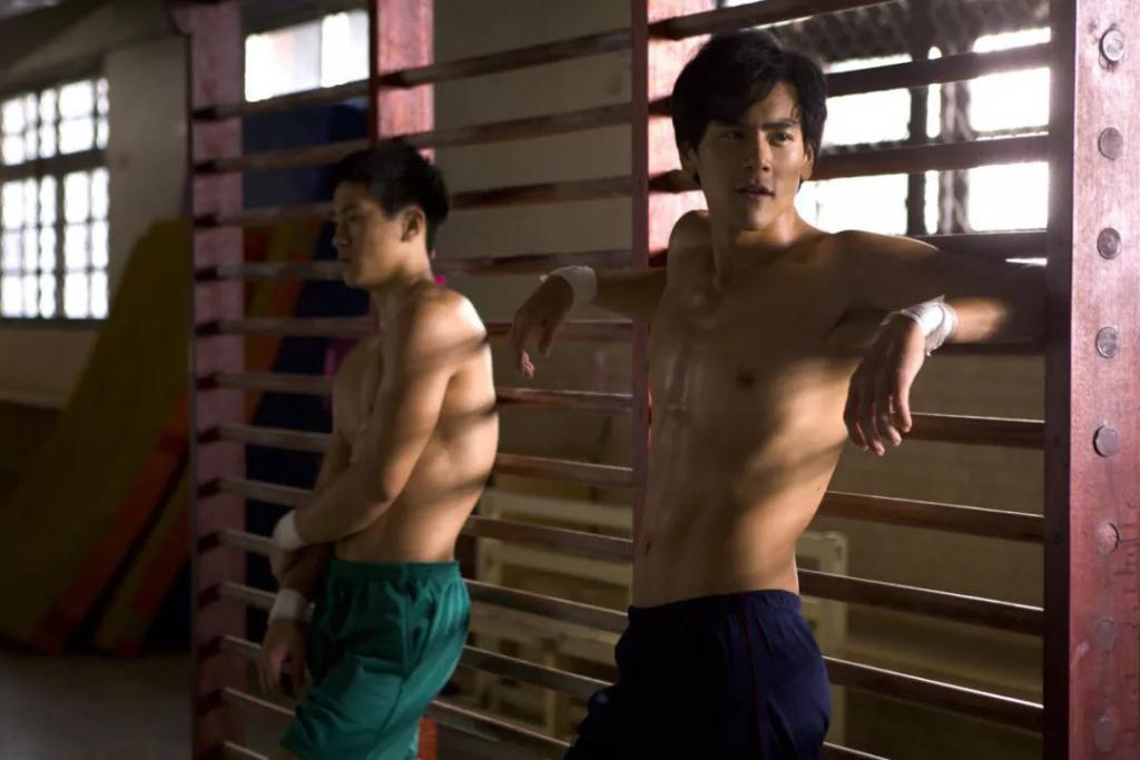 扇巴掌，酒瓶爆头…内娱打架！真爽，爱看