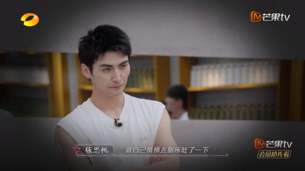 扇巴掌，酒瓶爆头…内娱打架！真爽，爱看