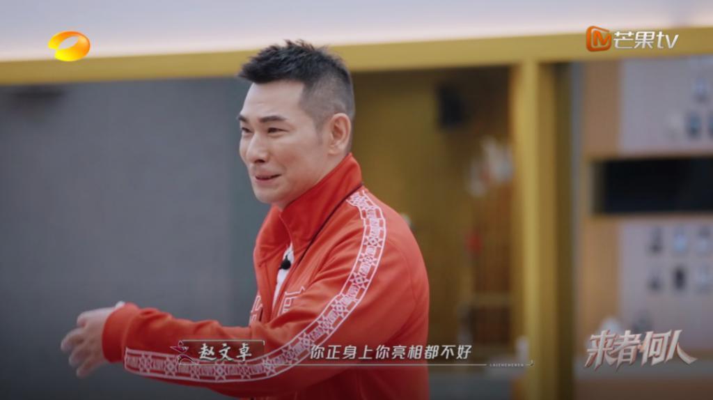 扇巴掌，酒瓶爆头…内娱打架！真爽，爱看