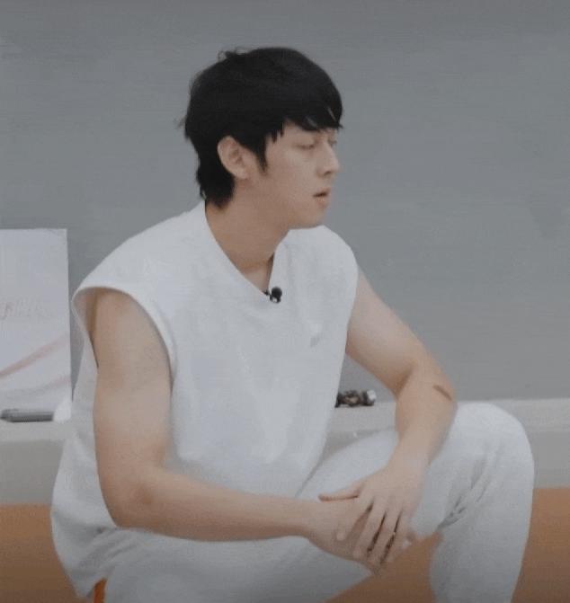 扇巴掌，酒瓶爆头…内娱打架！真爽，爱看