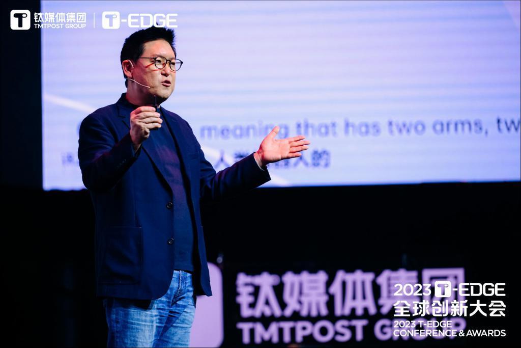 加州大学丹尼斯·洪：人形机器人与人类共同生活已指日可待