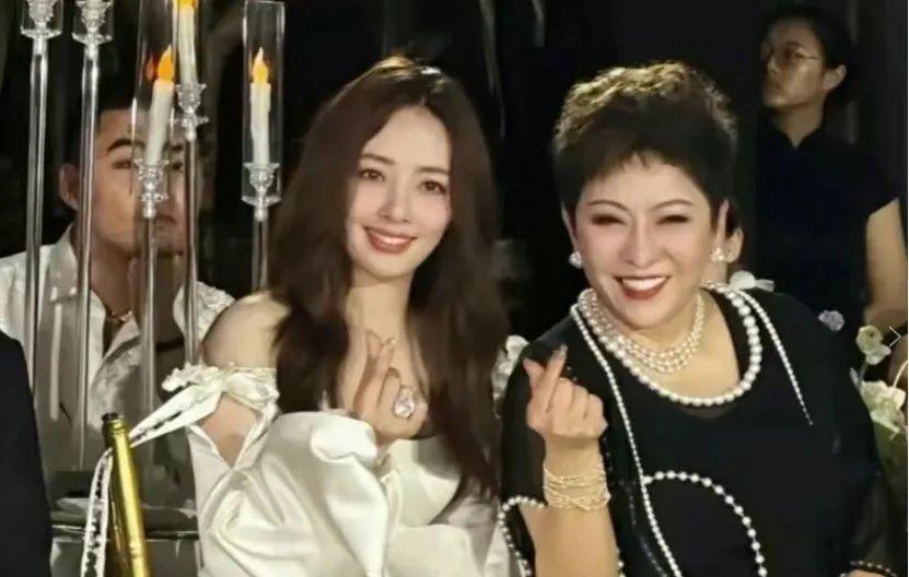 同样嫁豪门4年，郭碧婷和奚梦瑶的区别怎么这么大