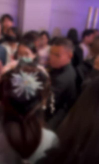 突发！100多名中国游客被限制人身自由！这场演唱会闯大祸了！