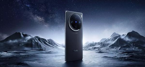 年底购机推荐！这四款新机配置几乎“无短板” 闭眼入