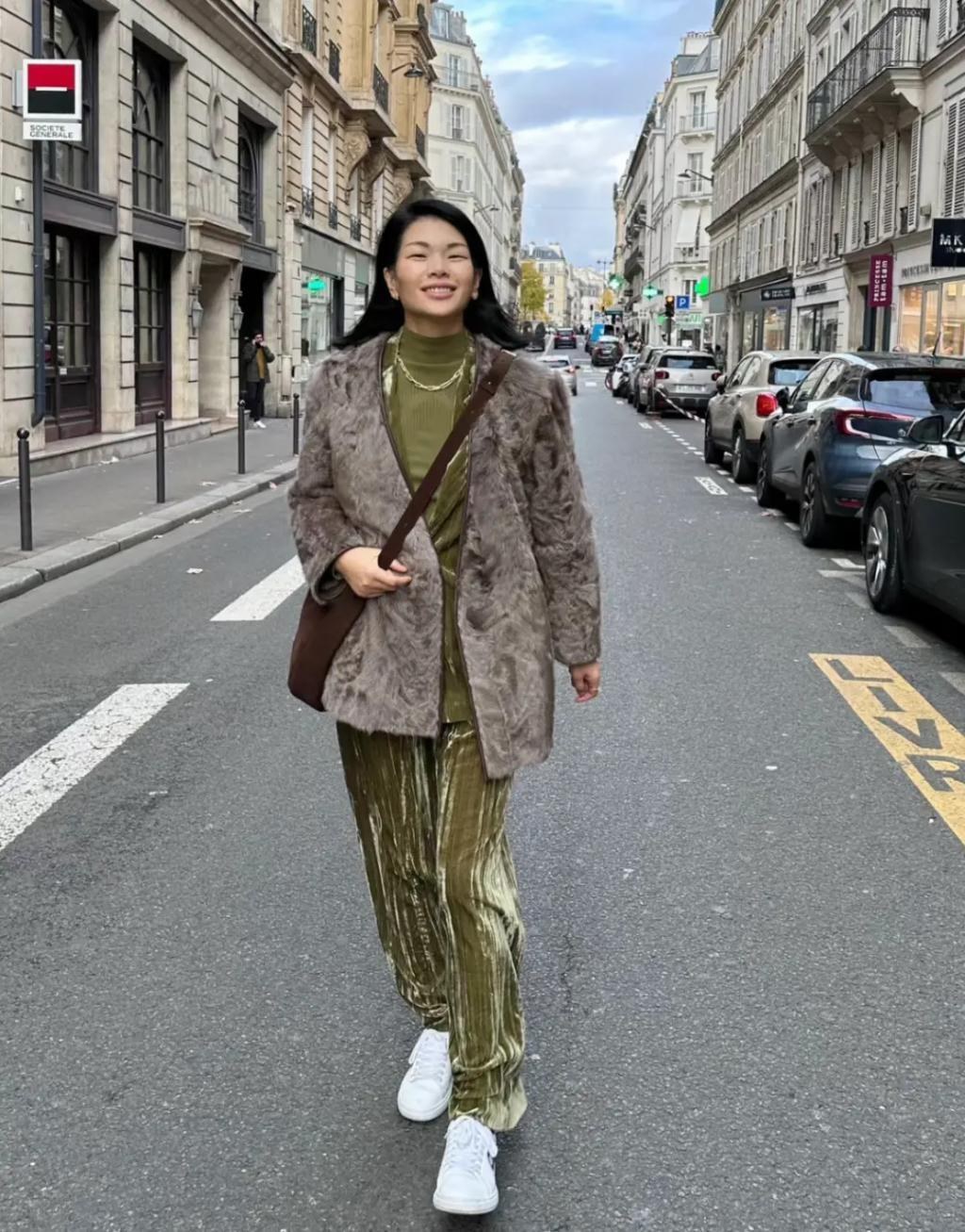 还记得吕燕吗？混血儿子长这么大了？