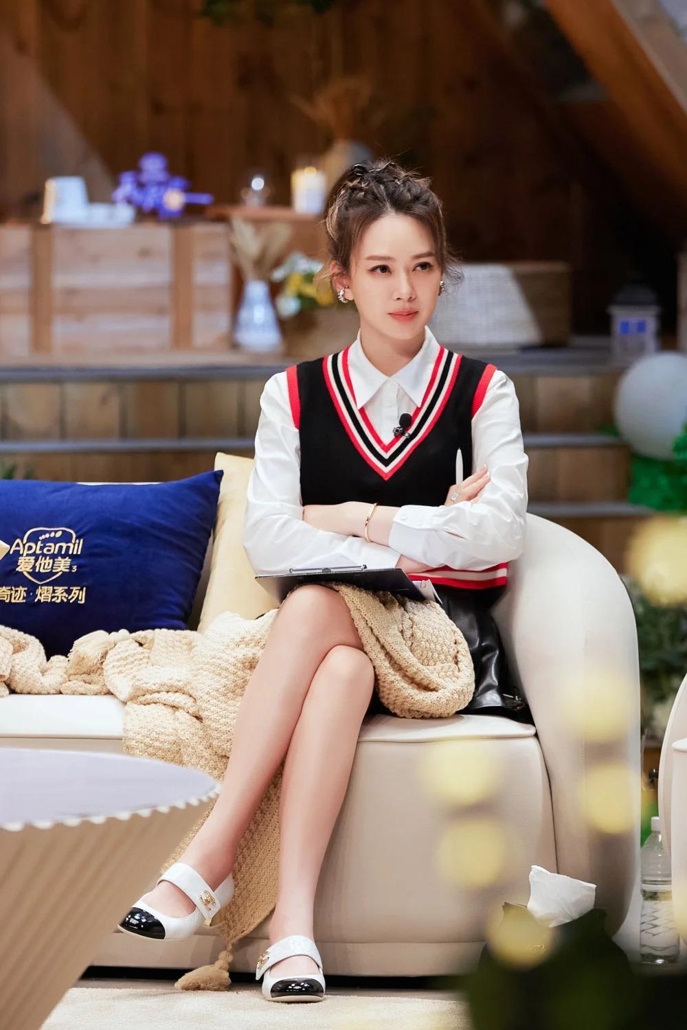 从娱乐圈嫁入豪门，她自称不是贵妇，离婚收获全网祝贺