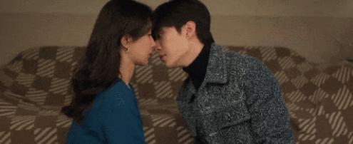 杨紫宣布喜讯，竟然不是张一山？早就看你们不对劲了！
