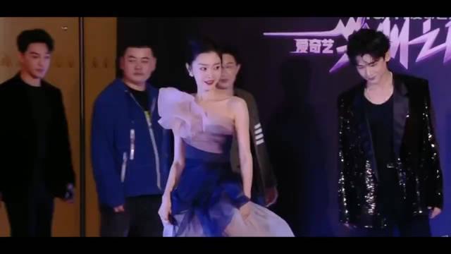 口碑崩了？？