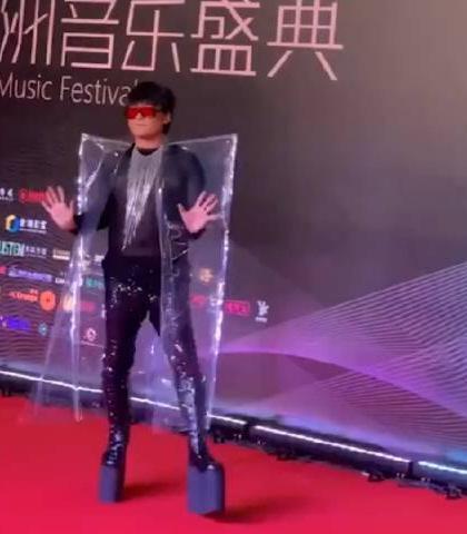 热搜第一！偷税漏税1000万，彻底凉凉？