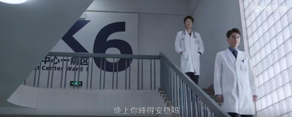 为了热度不要命的，贵圈就剩她了