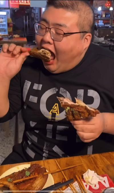 史上最成功主播，事业登顶时毫无征兆的消失，现在如何了？